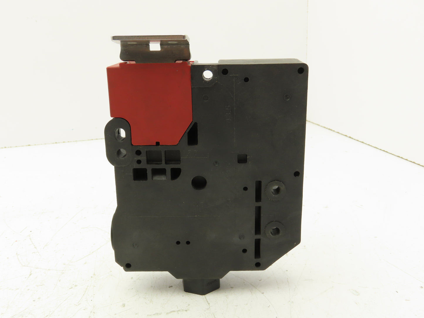 Omron D4JL-3NFA-C7-01 Guard Lock Safety-Door Switch Interlock Solenoid Release