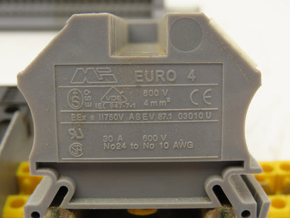 Morsettitalia Terminal Block Fuse DIN Rail 600V 30A 24-10AWG Lot of 117