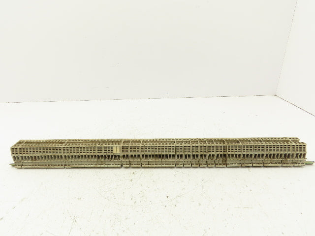 Allen Bradley Terminal Block DIN Rail 600V 4mm² Lot of 81