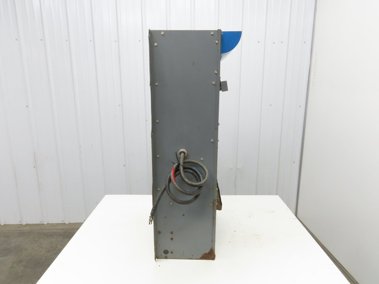 Mclean Midwest 36-0416-101 Electrical Enclosure Air Conditioner 4000 BTU 115V