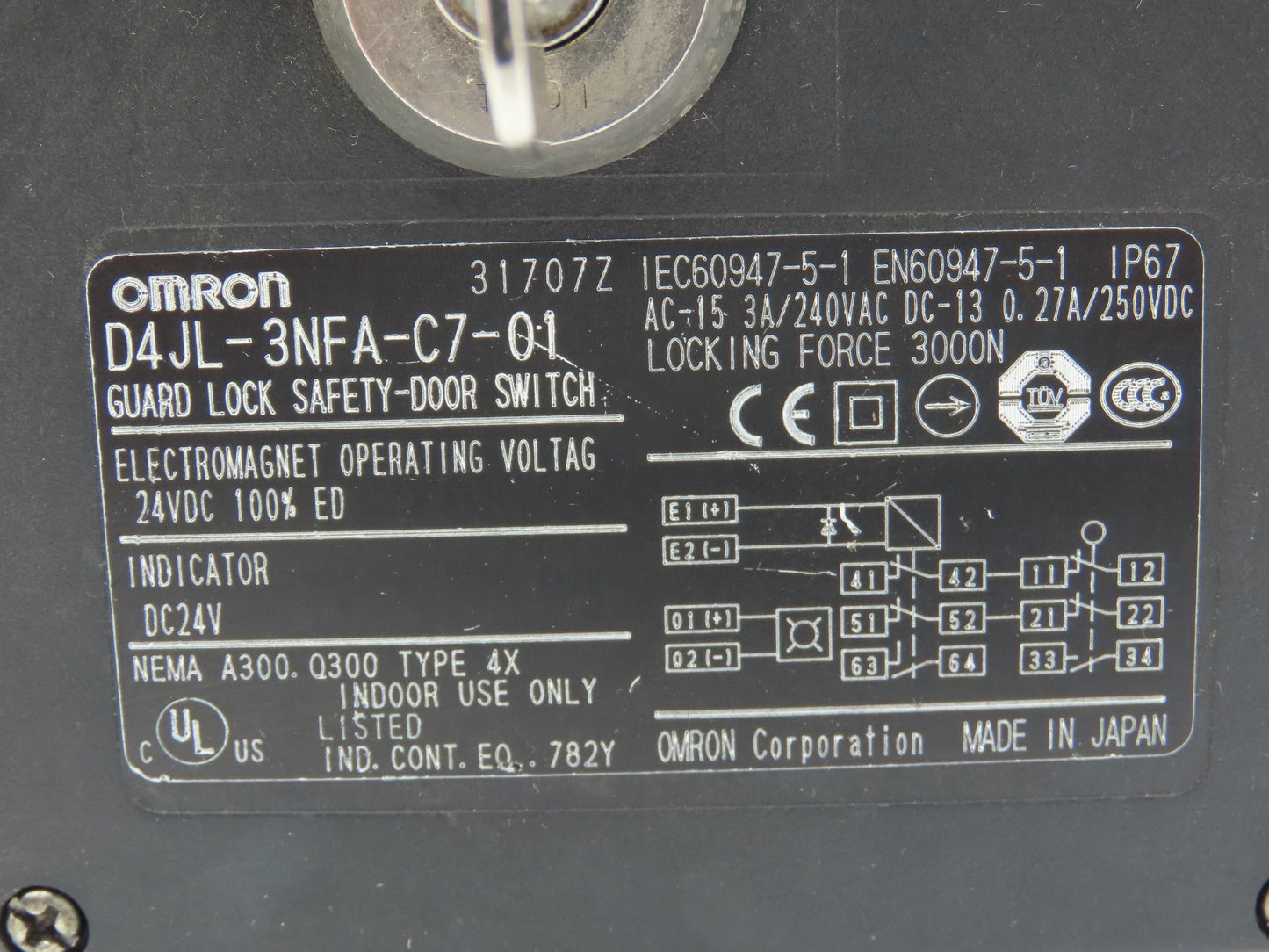 Omron D4JL-3NFA-C7-01 Guard Lock Safety-Door Switch Interlock Solenoid Release