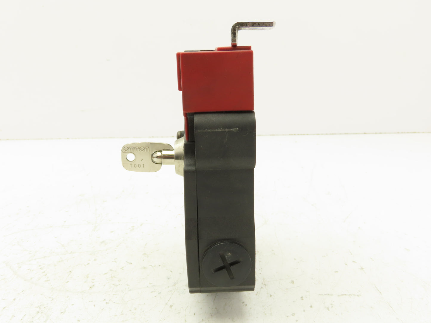 Omron D4JL-4NFA-C7-01 Guard Lock Safety-Door Switch Interlock Solenoid Release
