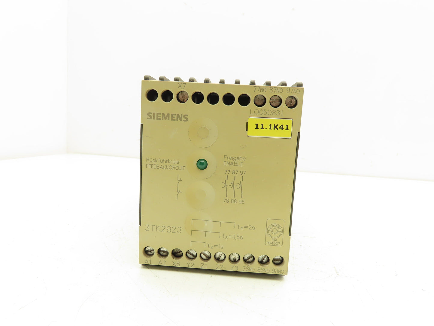 Siemens 3TK2923-0BB4 Delay Module 24VDC 240VAC 0.5-2s 1Hp