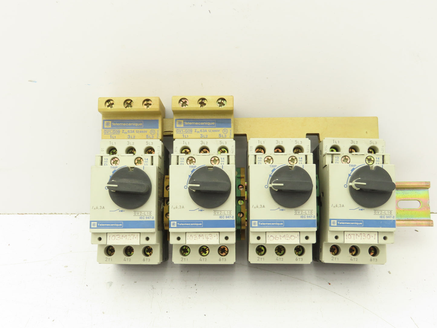 Telemecanique Contactor Rail Terminals Bus Bar 575V 6A 3 PH Lot of 4