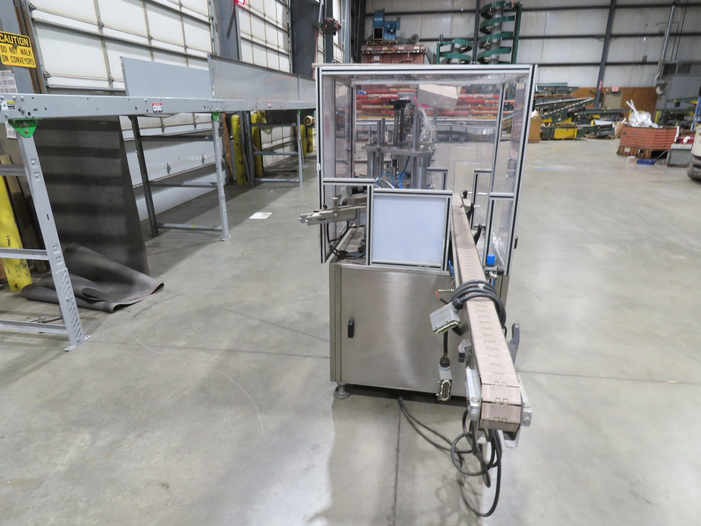 Jet Pack Machines Indexing Feed Table Bottle Conveyor