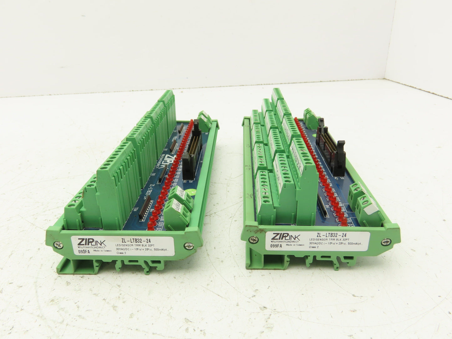 Automation Direct ZipLink ZL-LTB32-24 Sensor Input Module LED
