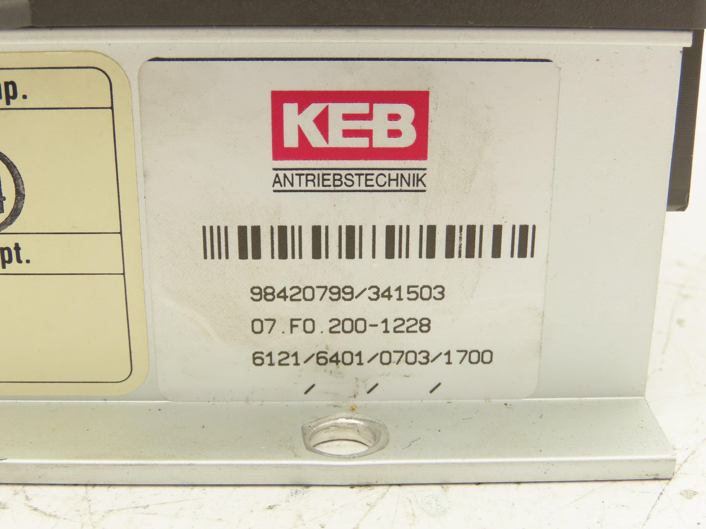 KEB 07.F0.200-1228 200-240VAC 1 PH Input 4.5A 750W Output Frequency Inverter