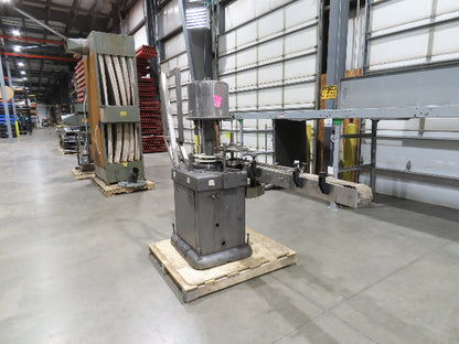 Capem 4-Head Bottle Capping Machine Bottle Conveyor  *For Repair*