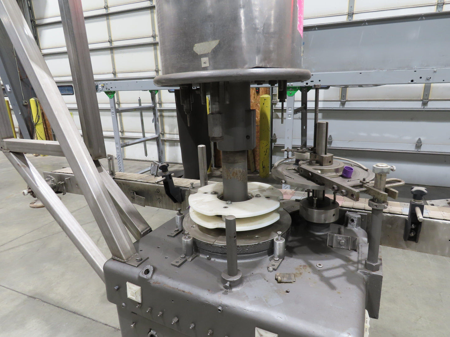 Capem 4-Head Bottle Capping Machine Bottle Conveyor  *For Repair*