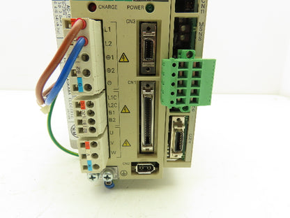 Yaskawa Servo Drive Servopack 1PH Input 3PH 0-230VAC 2.8A 0-300Hz Output Ser D