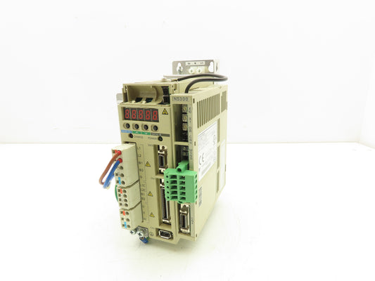 Yaskawa Servo Drive Servopack 1PH Input 3PH 0-230VAC 2.8A 0-300Hz Output Ser D