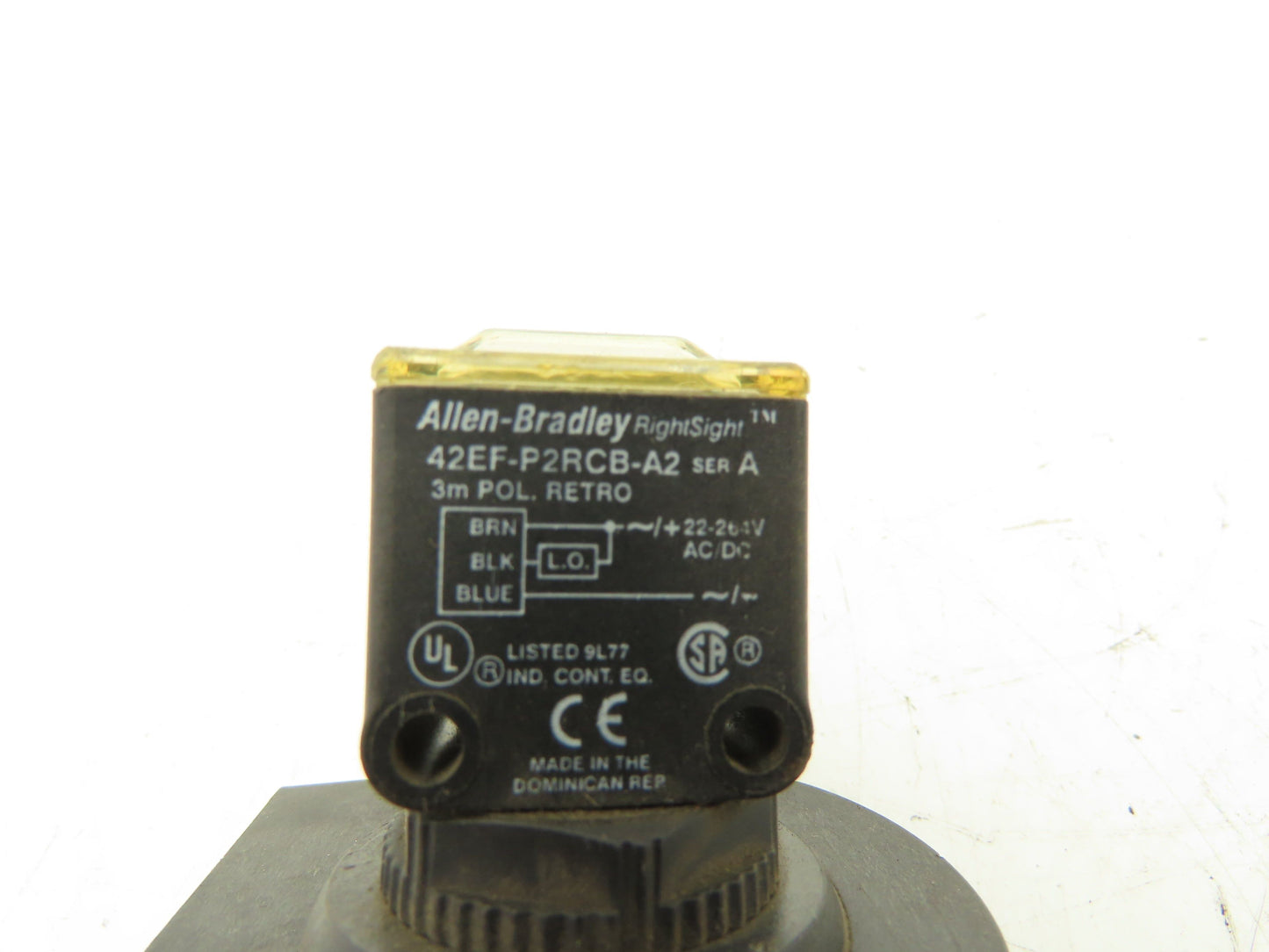 Allen Bradley 42EF-P2RCB-A2 Ser A Photoelectric Sensor Polarized Retro Lot of 2