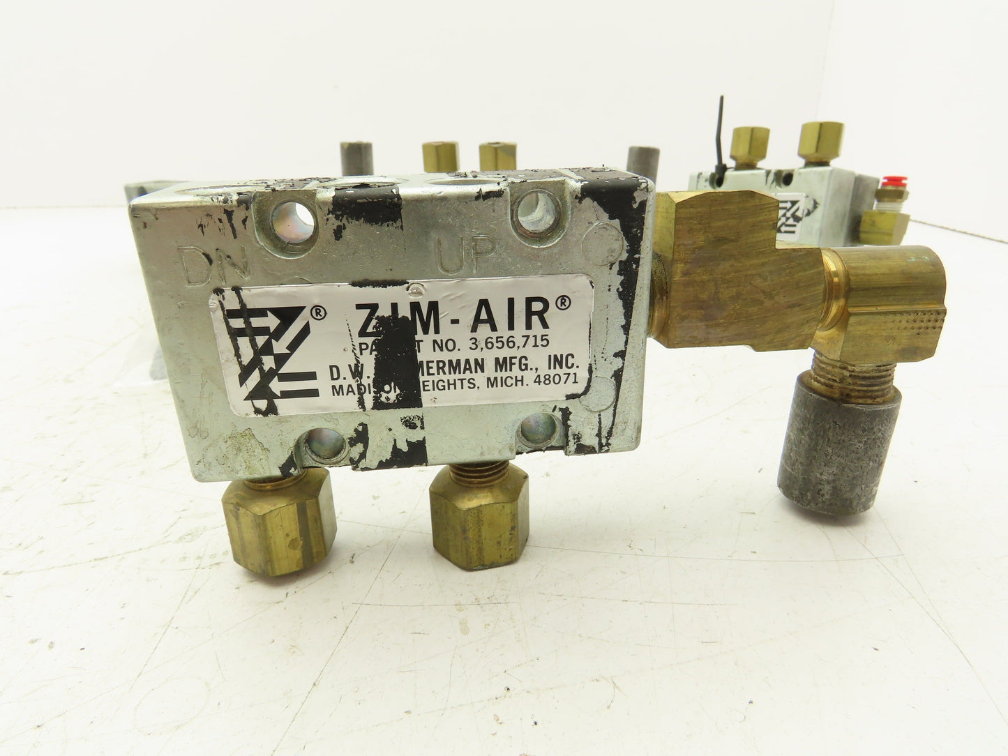 Zimmerman Zim-Air Pneumatic Air Valve Aluminum Manifold 1/4"npt  Lot of 3