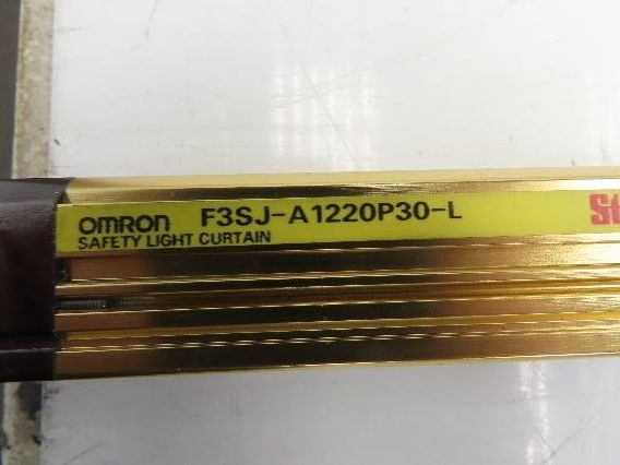 Omron Sti F3SJ-A1220P30-L Safety Light Curtain Emitter 1220mm Type 4