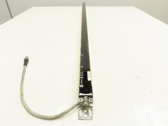 Omron Sti F3SJ-A1220P30-L Safety Light Curtain Emitter 1220mm Type 4