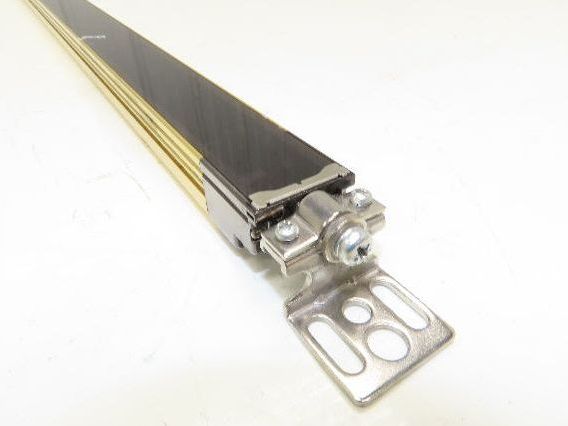Omron Sti F3SJ-A1220P30-L Safety Light Curtain Emitter 1220mm Type 4