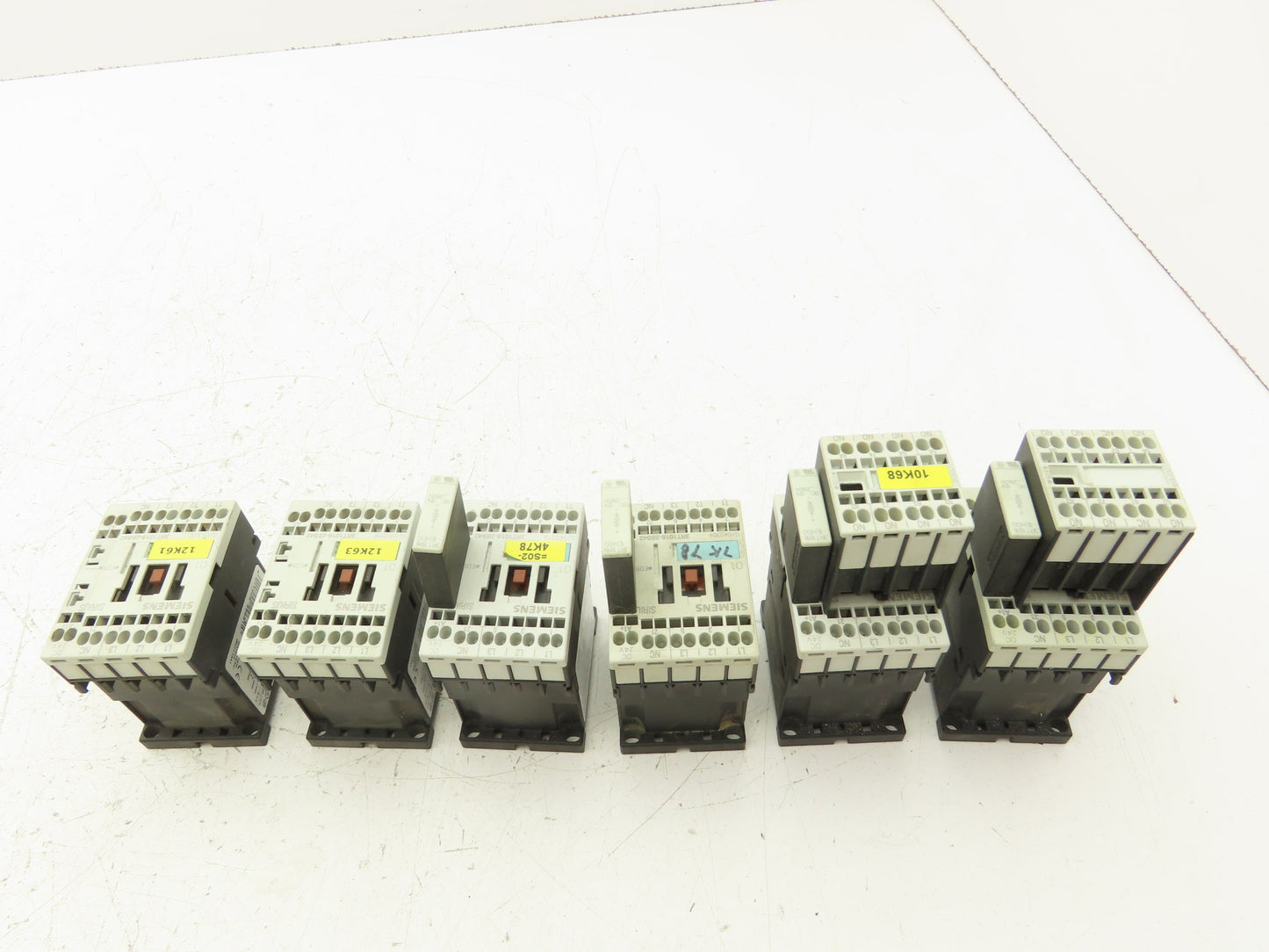 Siemens 3RT1016-2BB42 Contactor 24VDC Coil 9A 400VAC 4kW 3Pole Lot Of 6