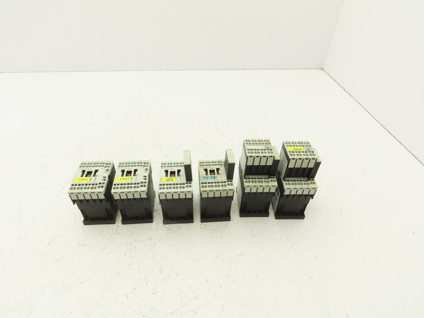 Siemens 3RT1016-2BB42 Contactor 24VDC Coil 9A 400VAC 4kW 3Pole Lot Of 6