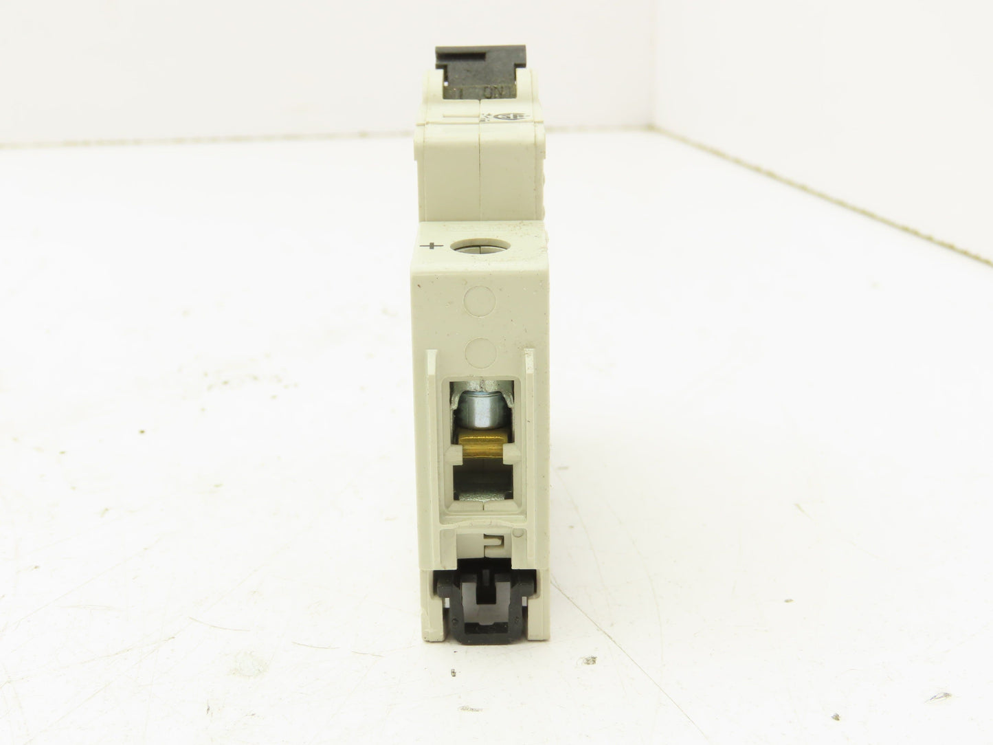 ABB S201UDC-K25A Single Pole Circuit Breaker 25A DIN Mountable Lot of 6