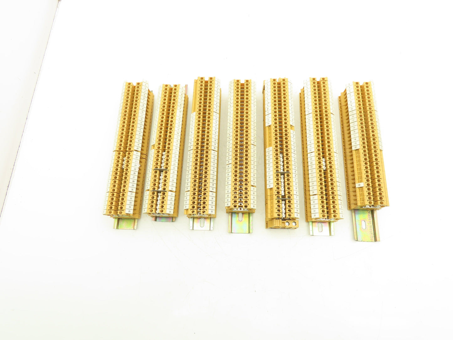 Allen Bradley 1492-U Terminal Block Yellow 55A 600V Lot of 220+