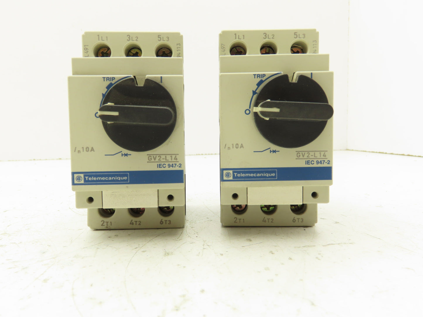 Telemecanique GV2-L14 Manual Motor Starter Circuit Breaker 10A 3 Pole Lot of 2