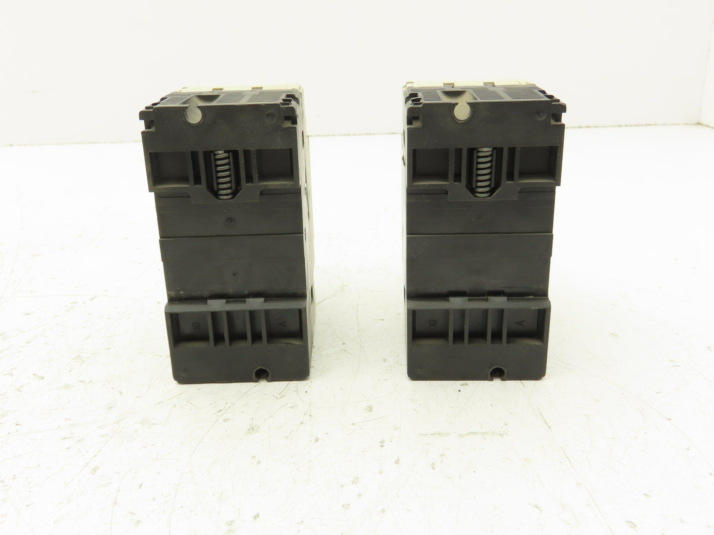 Telemecanique GV2-L14 Manual Motor Starter Circuit Breaker 10A 3 Pole Lot of 2