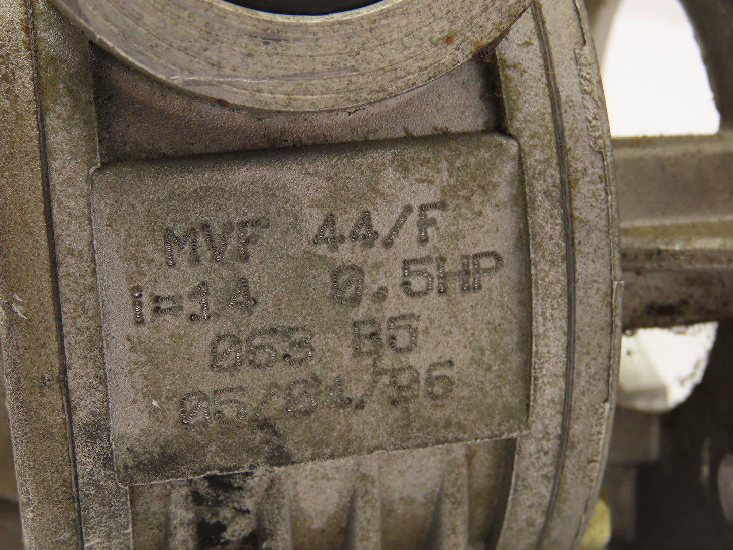 Cemp Bonfiglioli MVF 44/F Gearmotor 14:1 Reducer Hollow Shaft 115rpm .18kw 480V