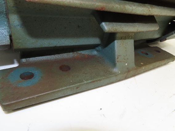 Reliance 841XL Severe Duty AC Motor 15Hp 14A 1765 RPM 575V 3PH 254T Foot Mount