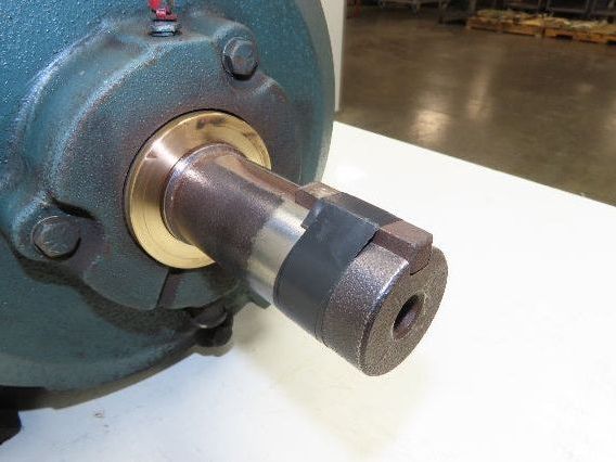 Reliance 841XL Severe Duty AC Motor 15Hp 14A 1765 RPM 575V 3PH 254T Foot Mount