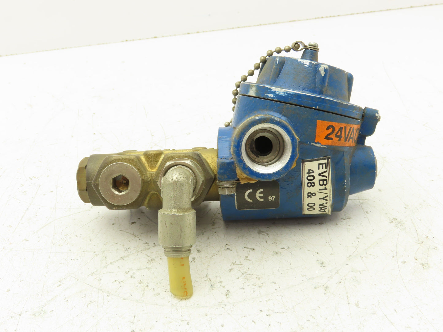 Nadi C38T09E0D 3-Way Brass Solenoid Valve 24V 3/8" NPT Universal