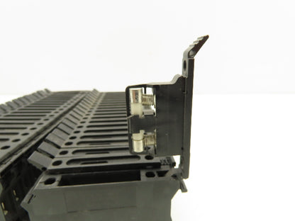 Phoenix Contact UK6.3-HESI Fuse Holder DIN Rail Mountable 26-8AWG 10A Lot of 40