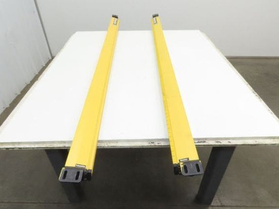 Data Instruments Detector 3 3LC60 Safety Light Curtain Transmitter & Receiver