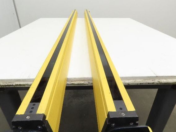 Data Instruments Detector 3 3LC60 Safety Light Curtain Transmitter & Receiver
