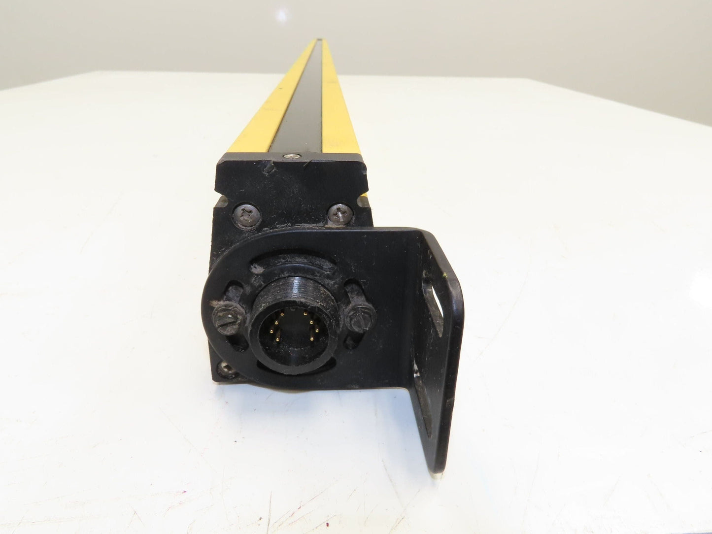 Data Instruments Detector 3 3LC60 Safety Light Curtain Transmitter 61"