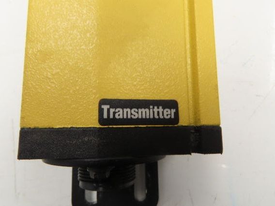 Data Instruments Detector 3 3LC60 Safety Light Curtain Transmitter 61"