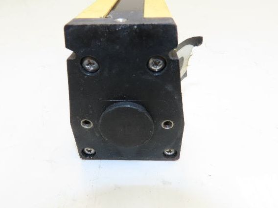 Data Instruments Detector 3 3LC60 Safety Light Curtain Transmitter 61"