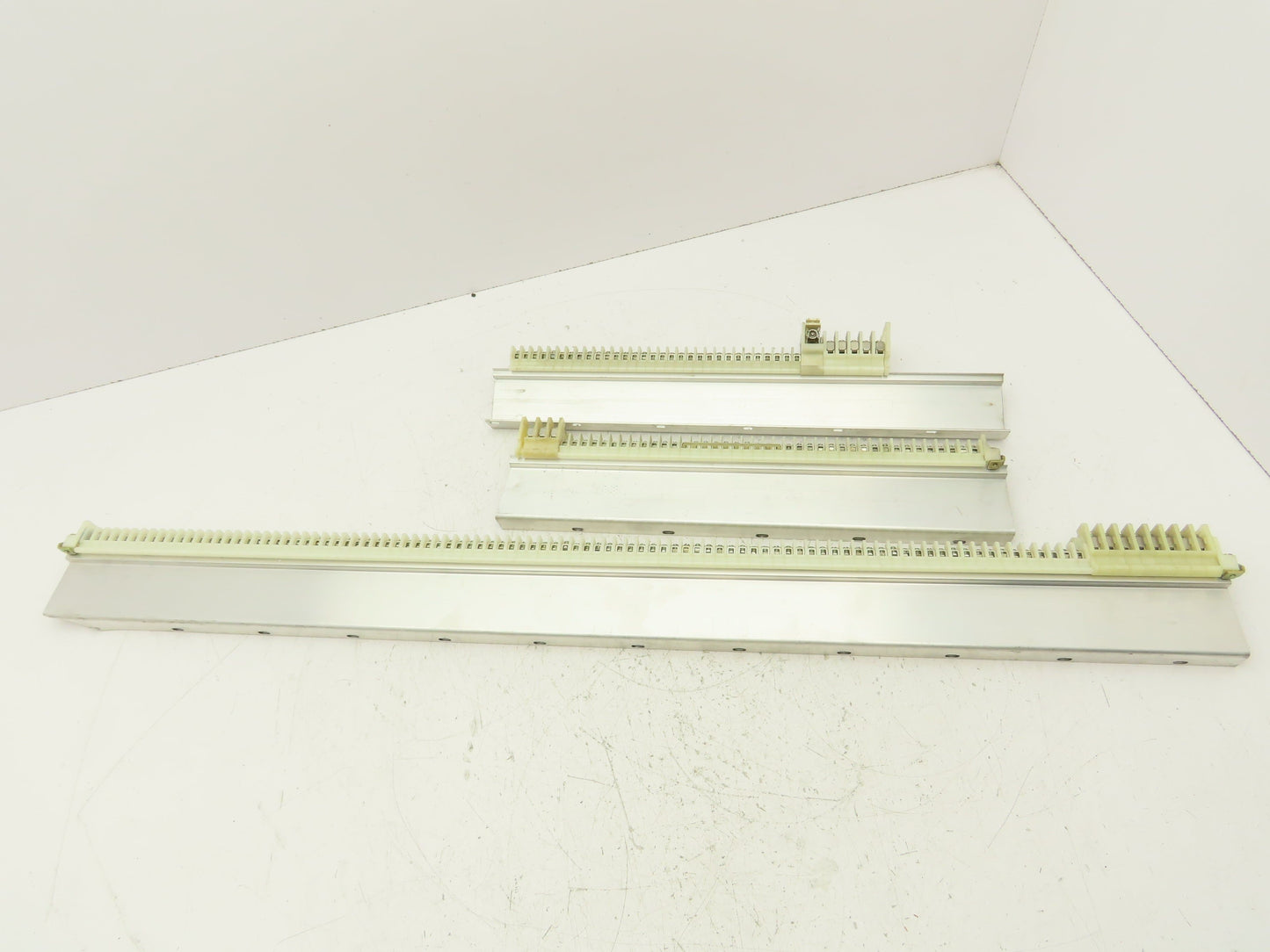 Allen Bradley Style F CA Terminal Block Connectors Mini DIN Rail Lot of 170+