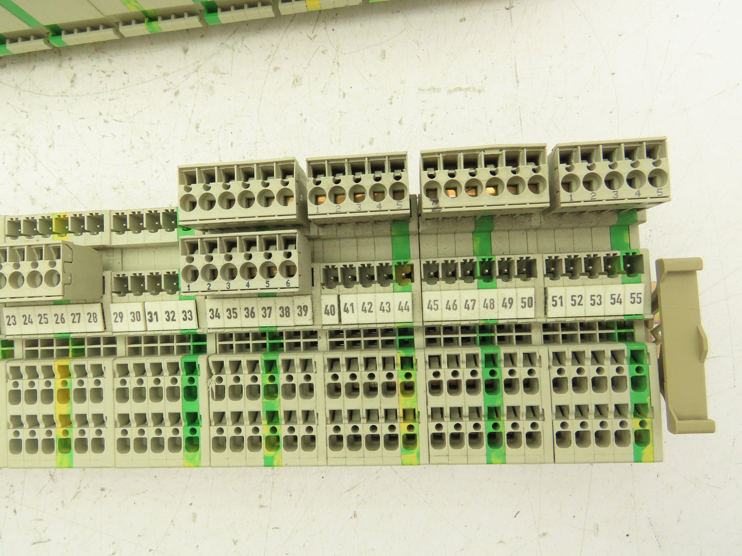 Wieland Terminal Block Connectors 24-12AWG 2.5mm² 300V 15A Lot of 110