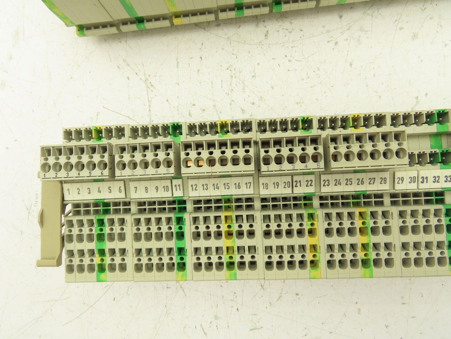 Wieland Terminal Block Connectors 24-12AWG 2.5mm² 300V 15A Lot of 110