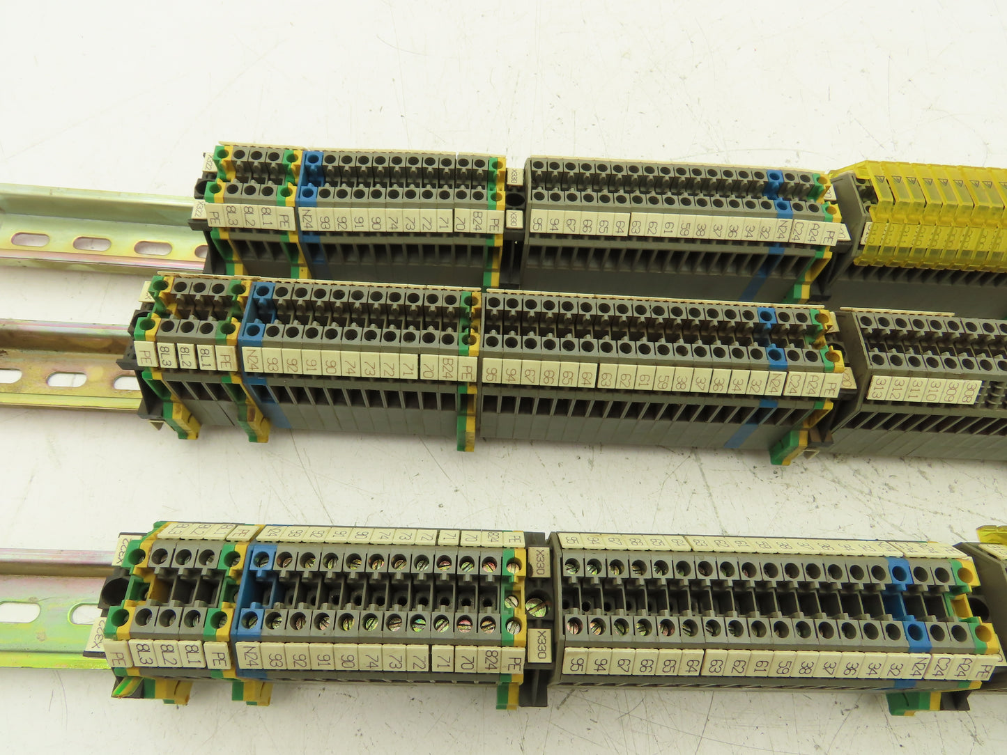 Various Terminal Block DIN Rail Connectors Lot of 227