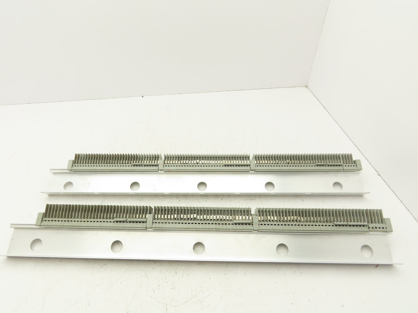 Phoenix Contact Terminal Block DIN Rail 4mm² 600V 20A 12AWG  Lot of 190+