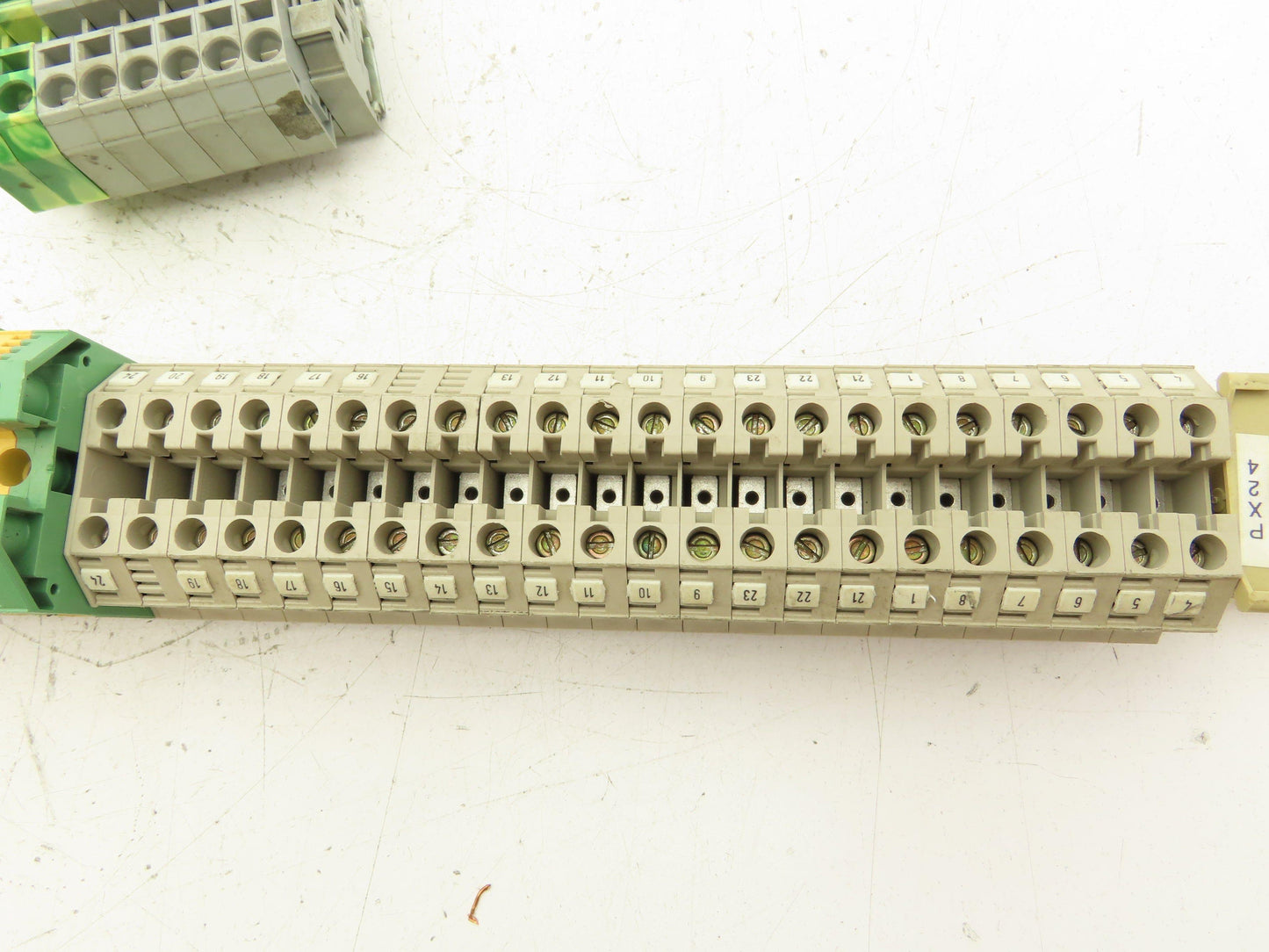 Terminal Block DIN Rail Connectors 20-2AWG Lot of 75