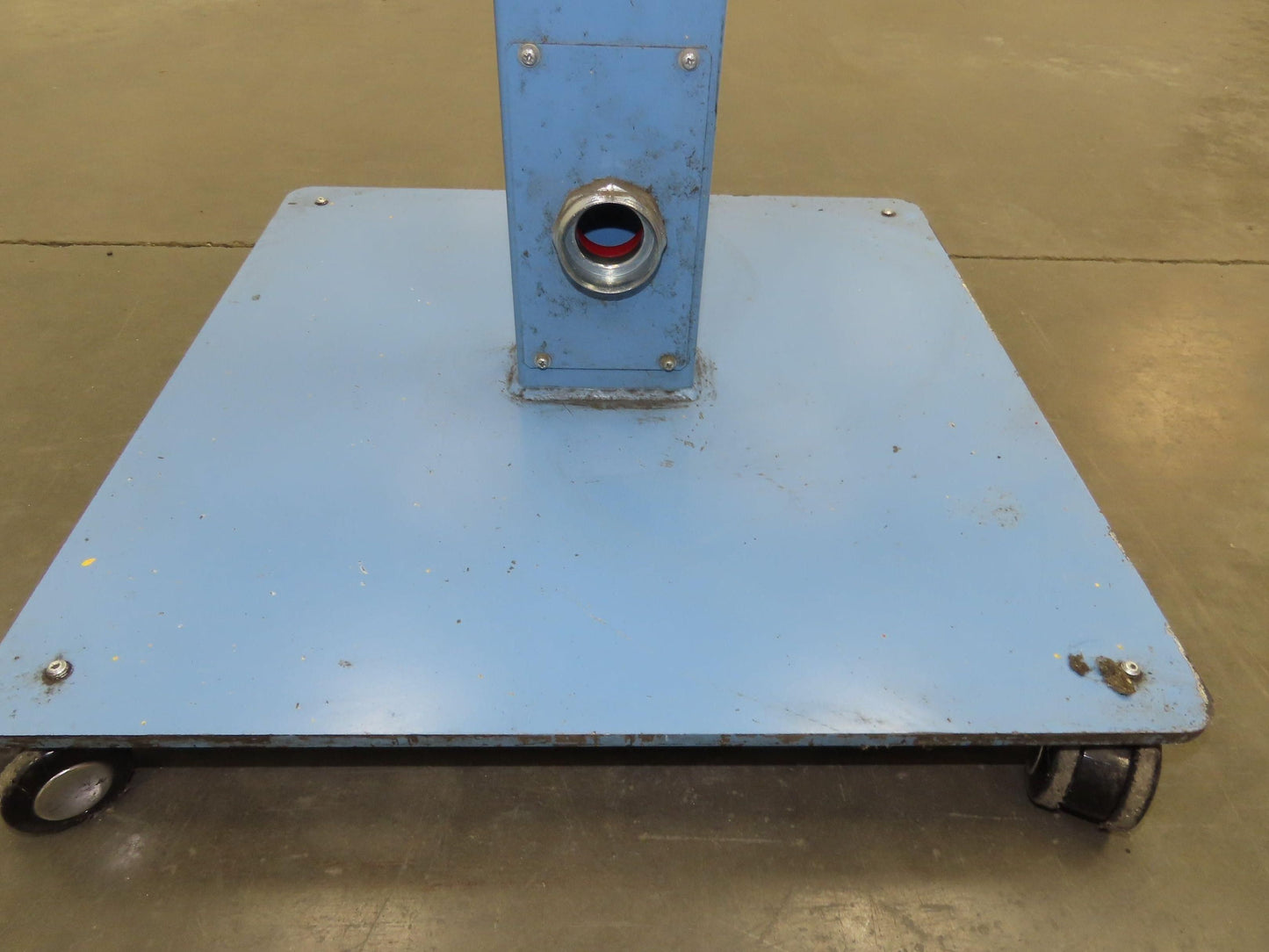 Sloped Top Pedestal Electrical Enclosure 420x420x240mm HMI 30° Caster Wheels