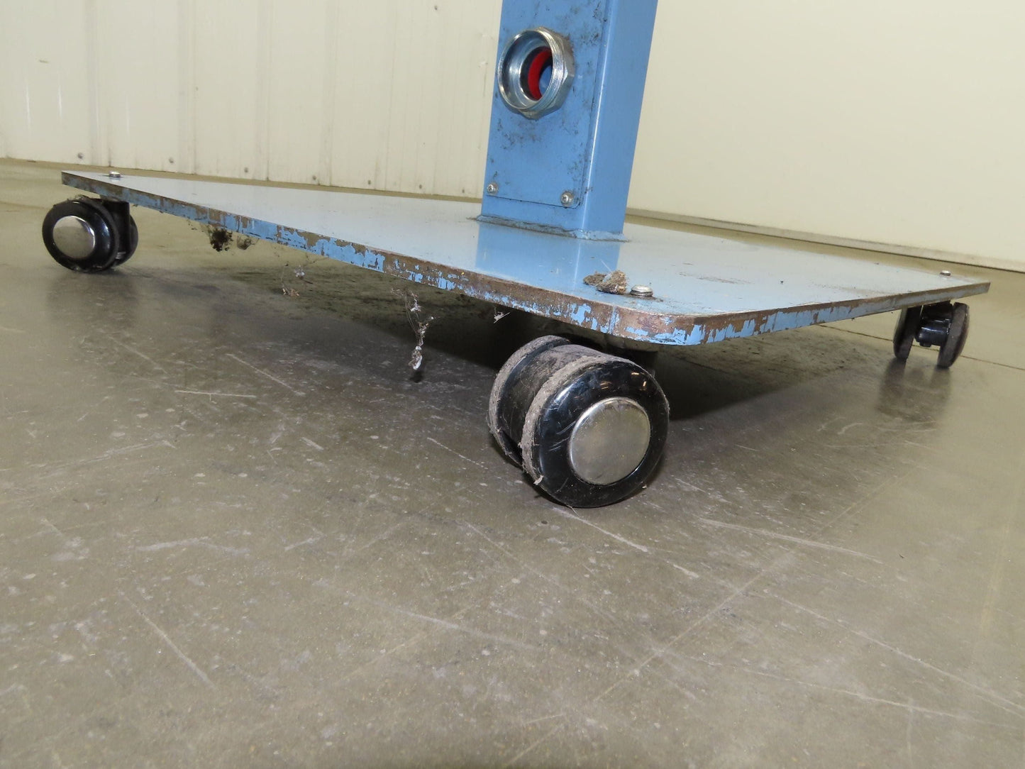 Sloped Top Pedestal Electrical Enclosure 420x420x240mm HMI 30° Caster Wheels