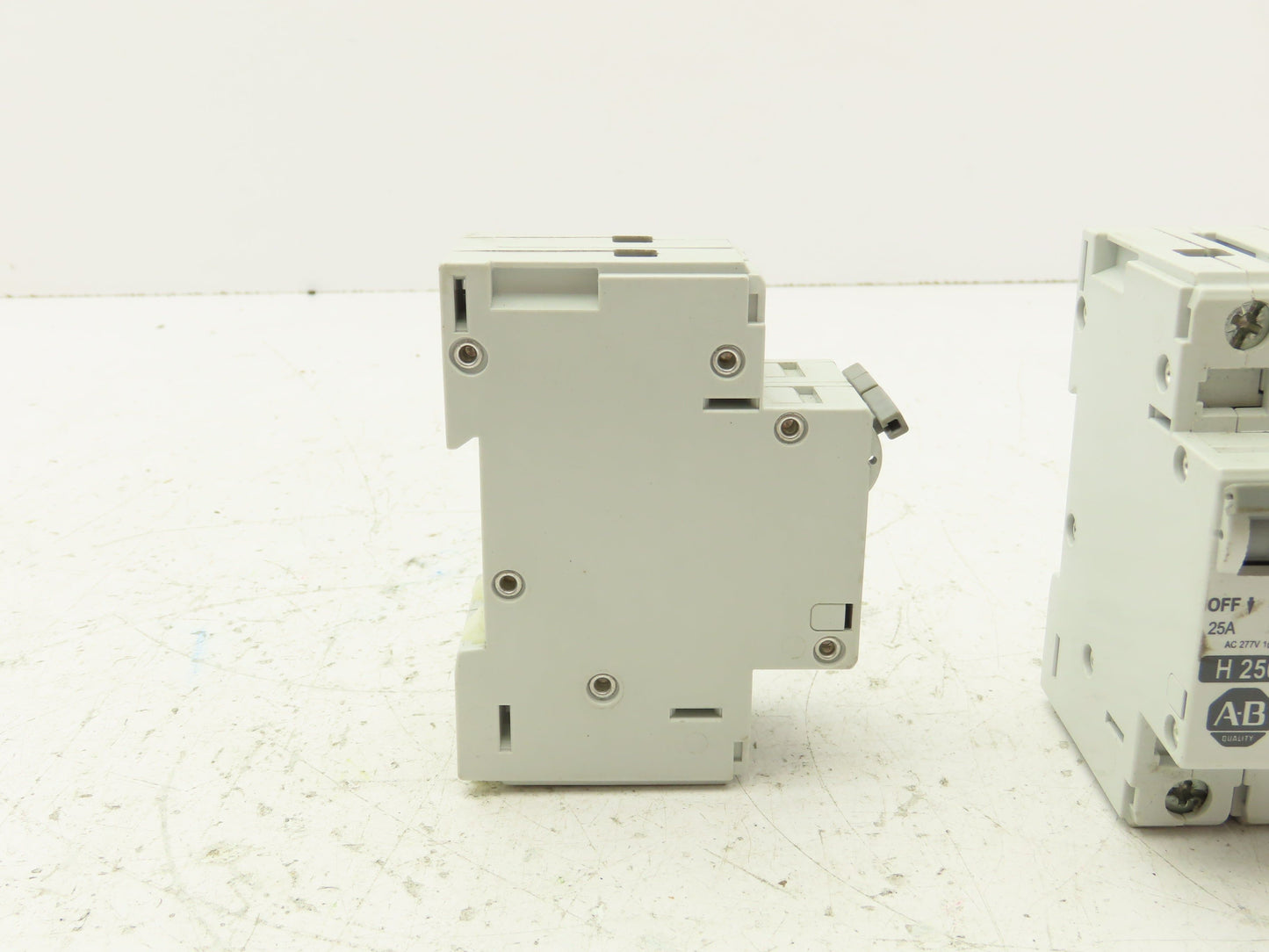 Allen Bradley 1492-CB1 H250 Manual Motor Controller Breaker 25A 5HP Lot of 12