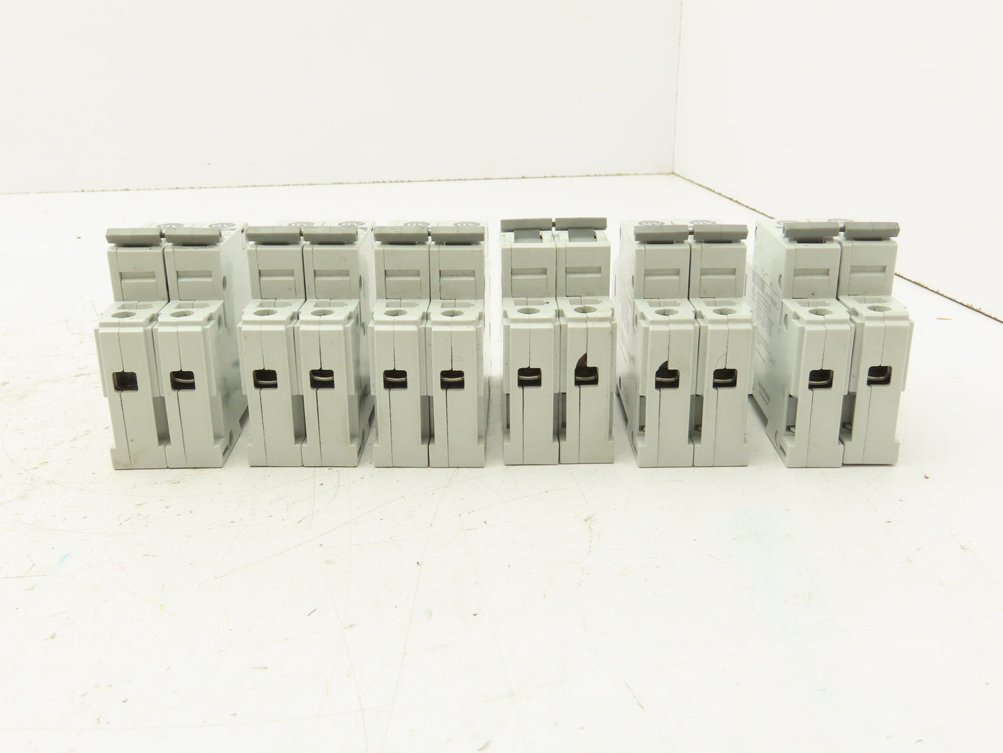 Allen Bradley 1492-CB1 H250 Manual Motor Controller Breaker 25A 5HP Lot of 12