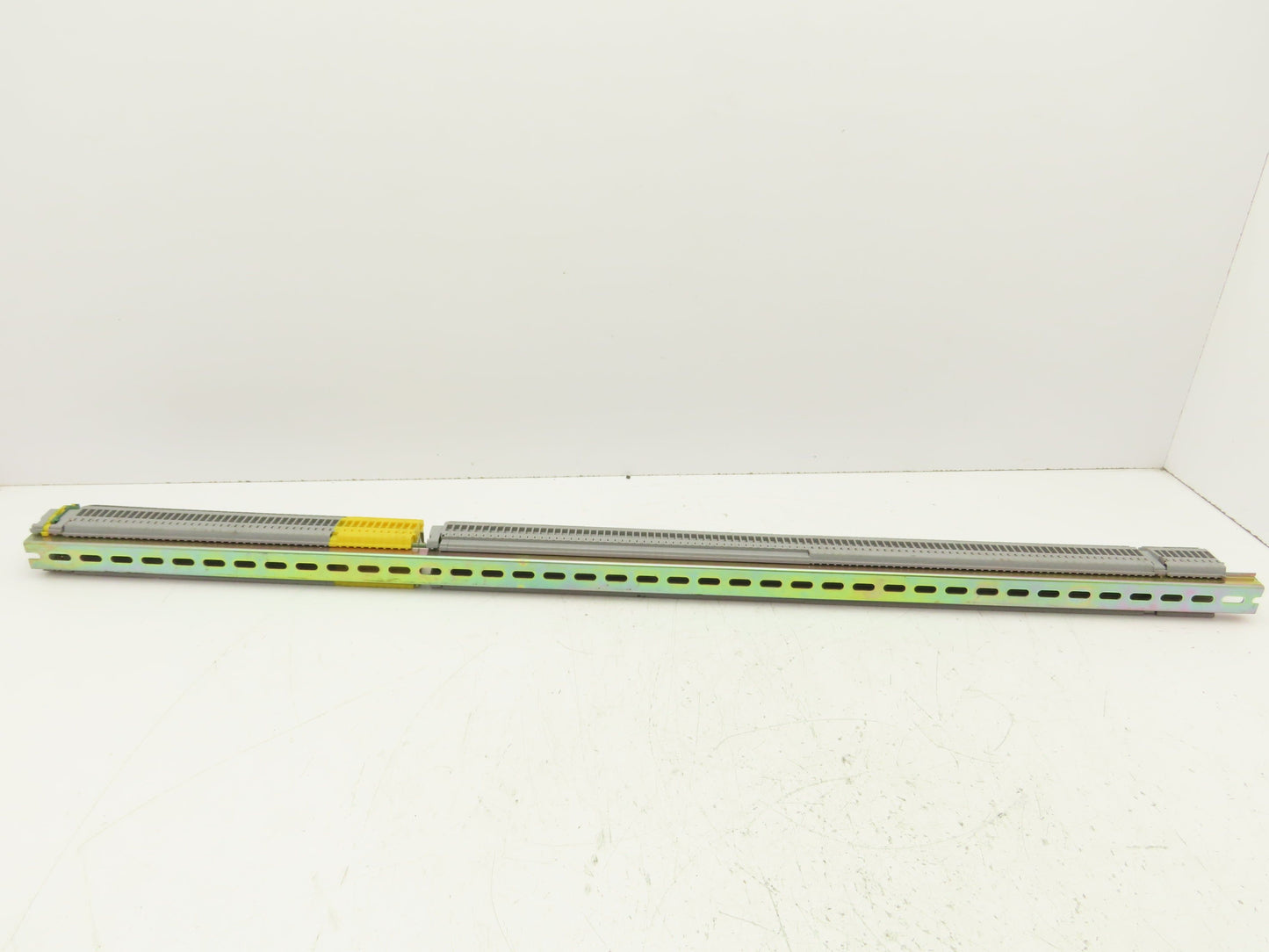 Entrelec Terminal Block Connector DIN Rail 10-18AWG 4mm² 600V 25A Lot of 153