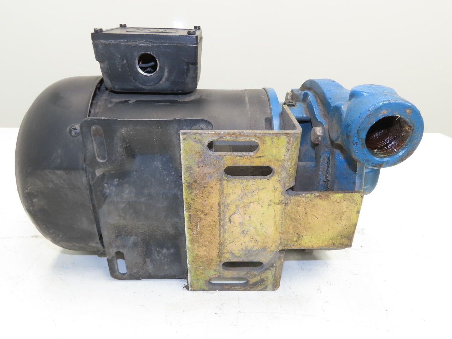 Scot 1211 Cast Iron Centrifugal Pump 1.25x 1" NPT 1.5Hp 460V 3PH 56J