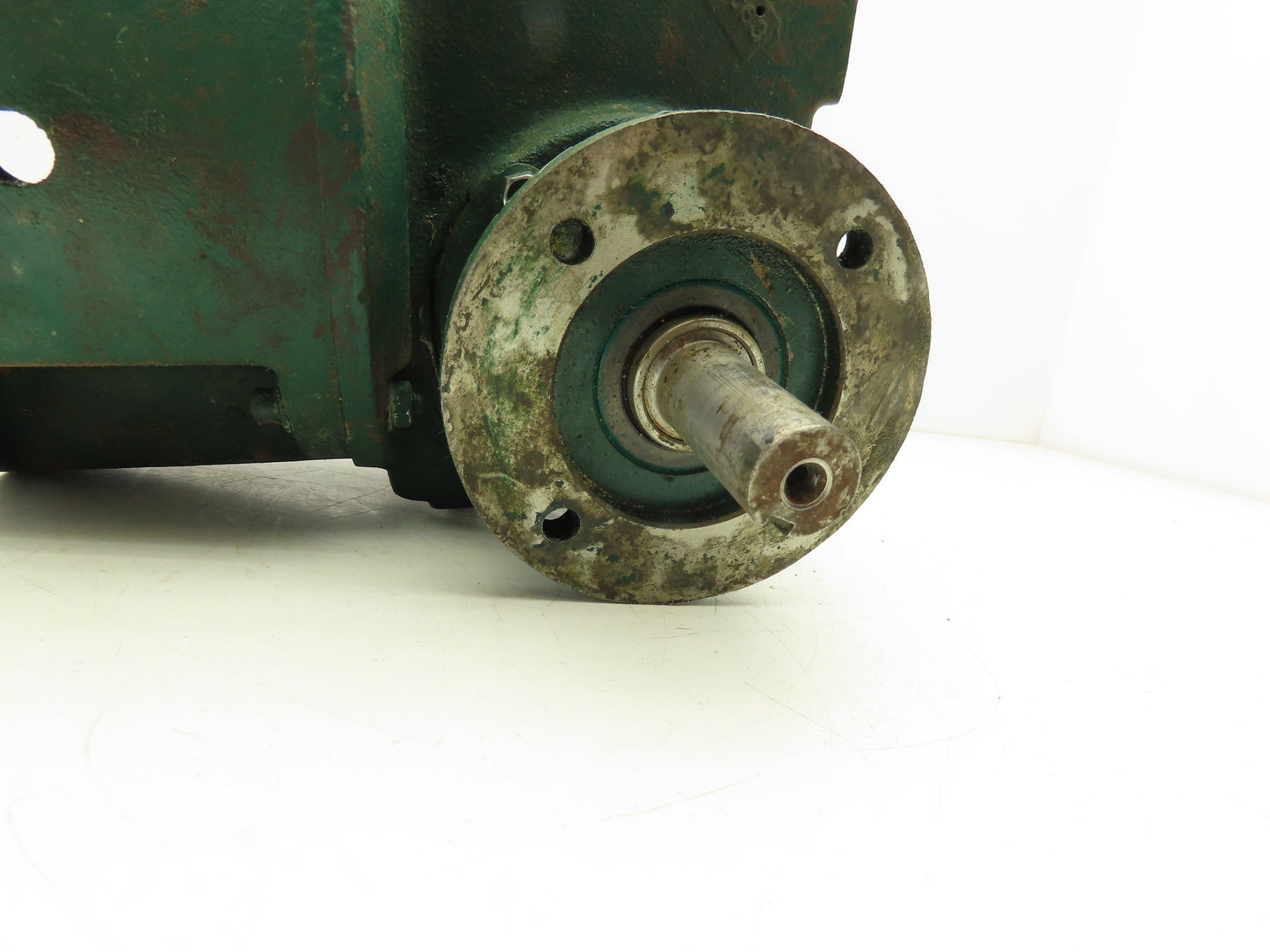 Master Power Transmission 056WM12F60 Gearbox 60:1 = 29 RPM RH Flanged Output 56C