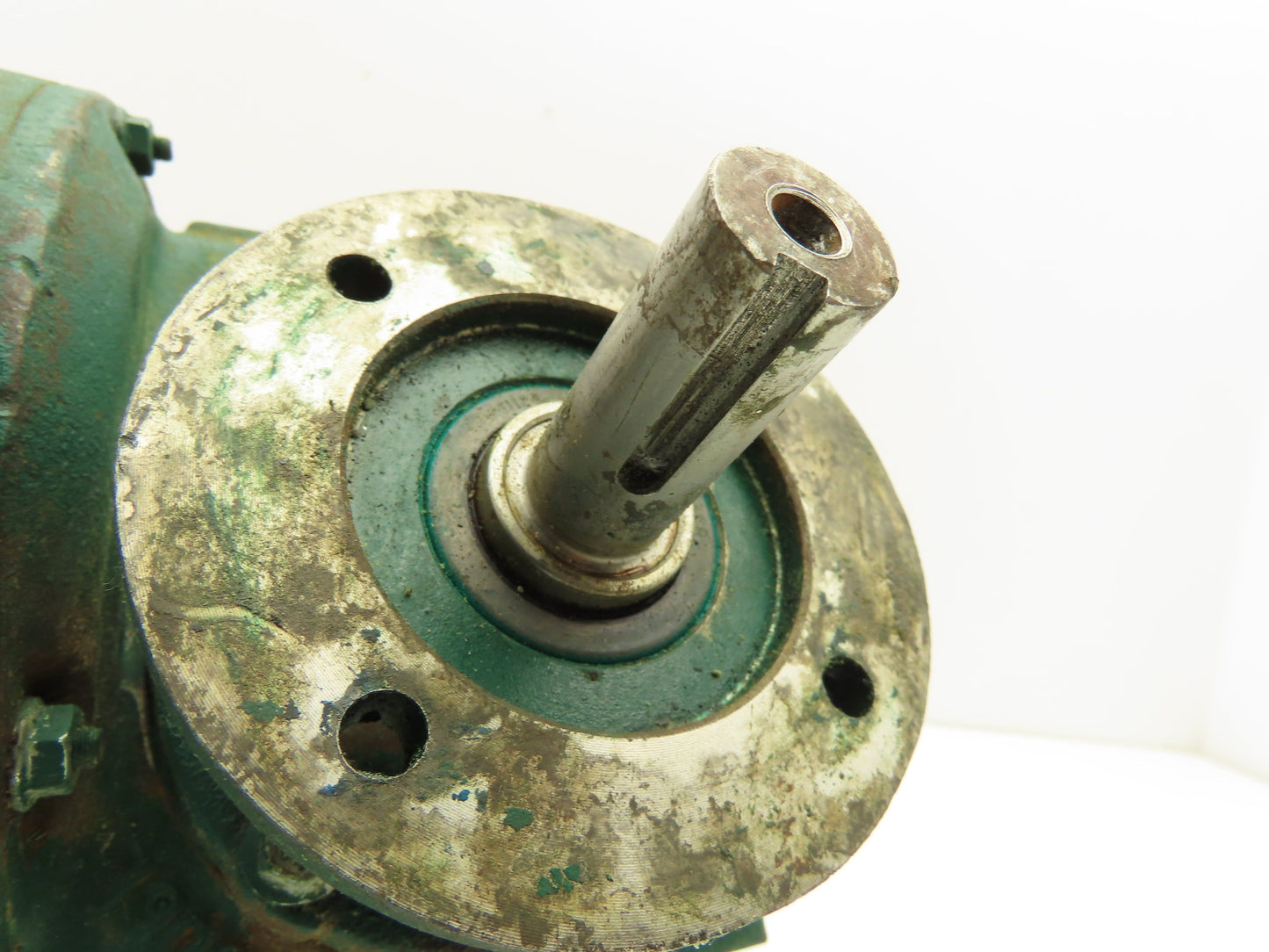 Master Power Transmission 056WM12F60 Gearbox 60:1 = 29 RPM RH Flanged Output 56C